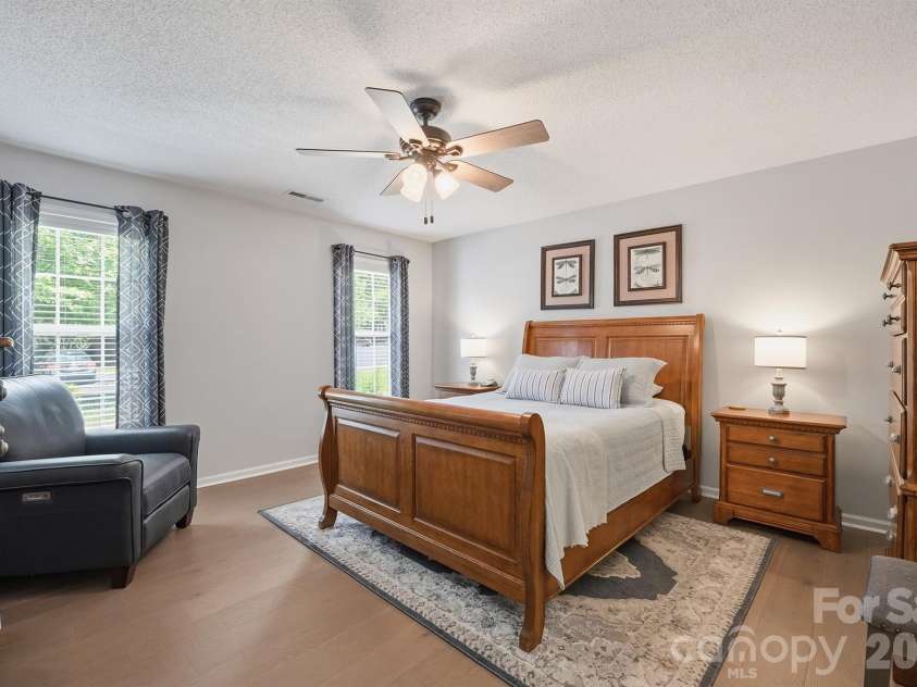 21153 Cold Spring Lane, Cornelius, NC 28031.  MLS# CAR4355327, YatesRealty ID 22914. Primary Bedroom