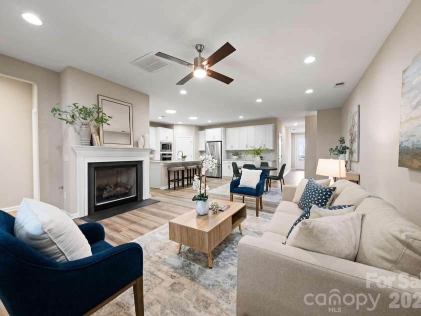 10416 Audubon Ridge Drive, Cornelius, NC 28031.  MLS# CAR4356125, YatesRealty ID 22915. 