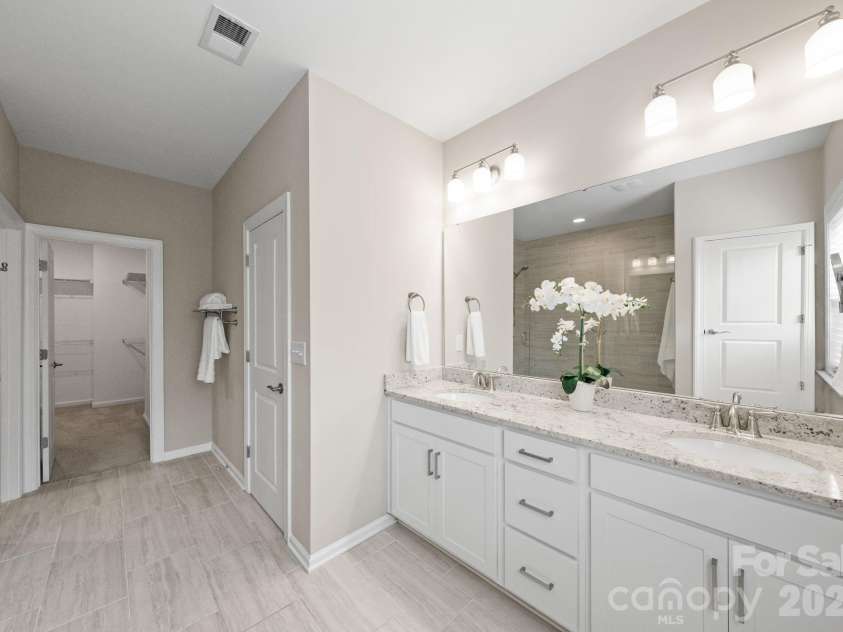 10416 Audubon Ridge Drive, Cornelius, NC 28031.  MLS# CAR4356125, YatesRealty ID 22915. 