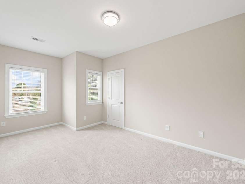 10416 Audubon Ridge Drive, Cornelius, NC 28031.  MLS# CAR4356125, YatesRealty ID 22915. 