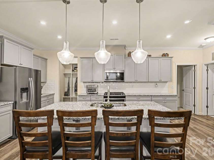 1405 Calder Drive, Indian Trail, NC 28079.  MLS# CAR4401073, YatesRealty ID 22917. Kitchen