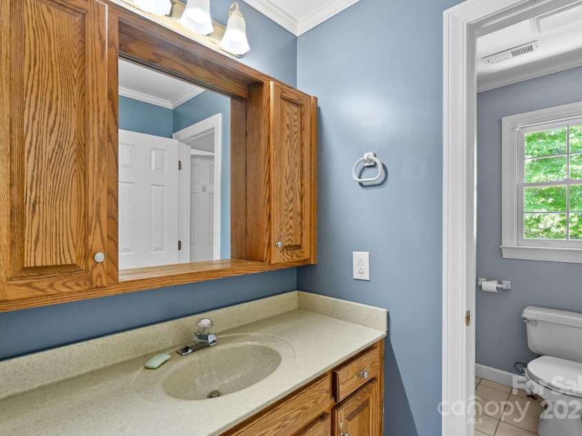304 La Foret Drive, Morganton, NC 28655.  MLS# CAR4256952, YatesRealty ID 22917. 
