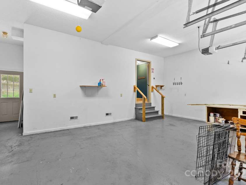 304 La Foret Drive, Morganton, NC 28655.  MLS# CAR4256952, YatesRealty ID 22917. Main Floor Garage