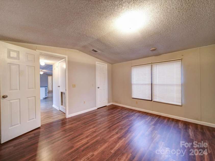 44267 Yadkin Brick Road, New London, NC 28127.  MLS# CAR4206586, YatesRealty ID 2292. 