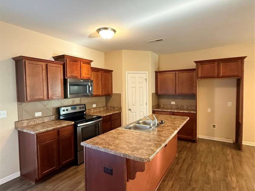834 Von Buren Boulevard, Rock Hill, SC 29730.  MLS# CAR4338081, YatesRealty ID 2292. 