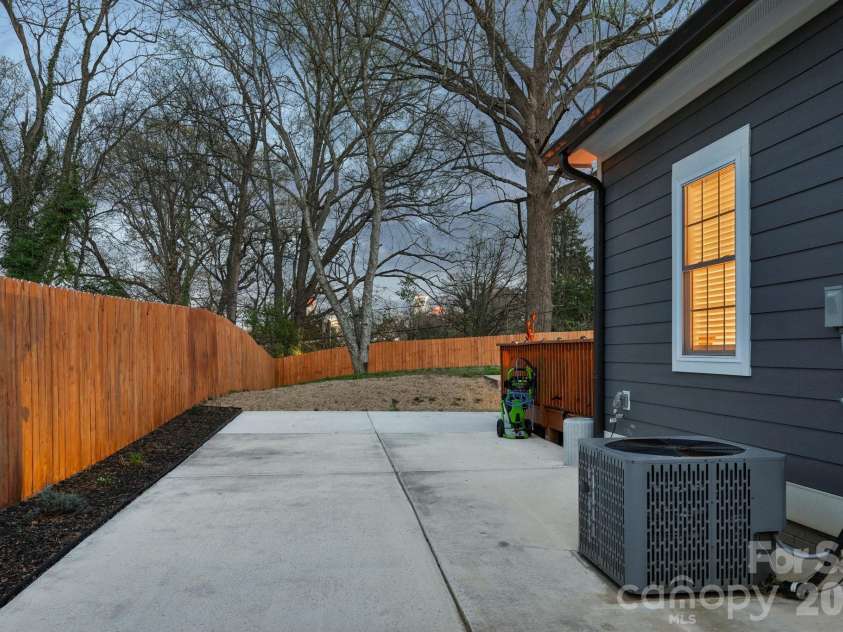 1821 Garibaldi Avenue, Charlotte, NC 28208.  MLS# CAR4354837, YatesRealty ID 22920. Exterior side