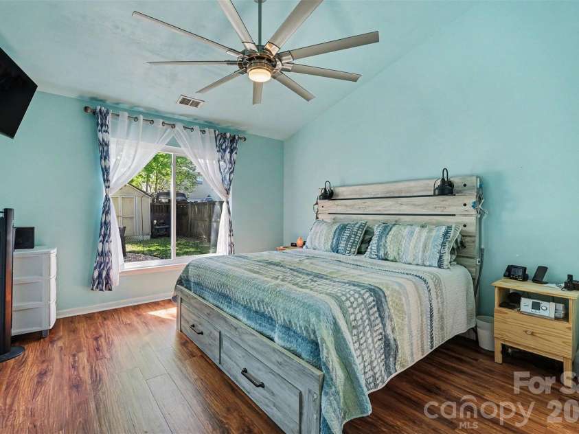 199 Austin Run Court, Kannapolis, NC 28083.  MLS# CAR4369473, YatesRealty ID 22921. 