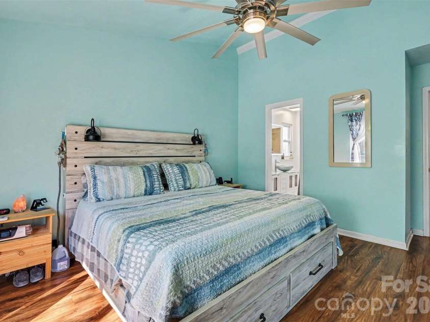 199 Austin Run Court, Kannapolis, NC 28083.  MLS# CAR4369473, YatesRealty ID 22921. 