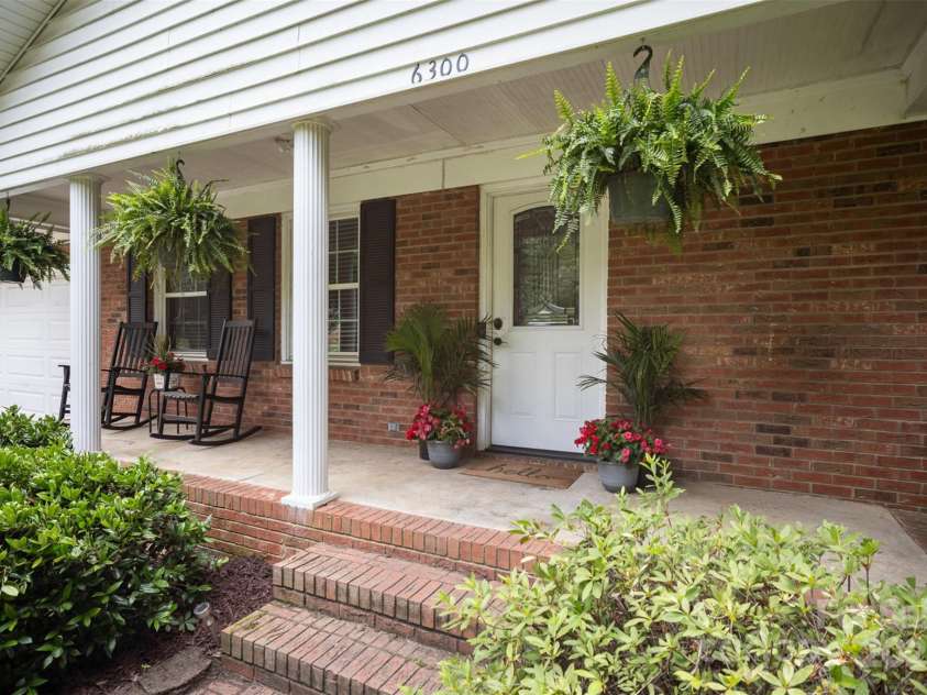 6300 Morehead Road, Harrisburg, NC 28075.  MLS# CAR4270263, YatesRealty ID 22921. 