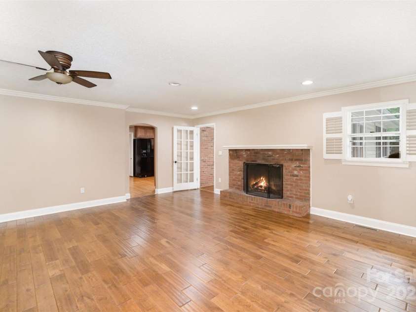 6300 Morehead Road, Harrisburg, NC 28075.  MLS# CAR4270263, YatesRealty ID 22921. 