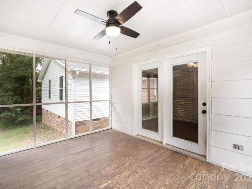 6300 Morehead Road, Harrisburg, NC 28075.  MLS# CAR4270263, YatesRealty ID 22921. 