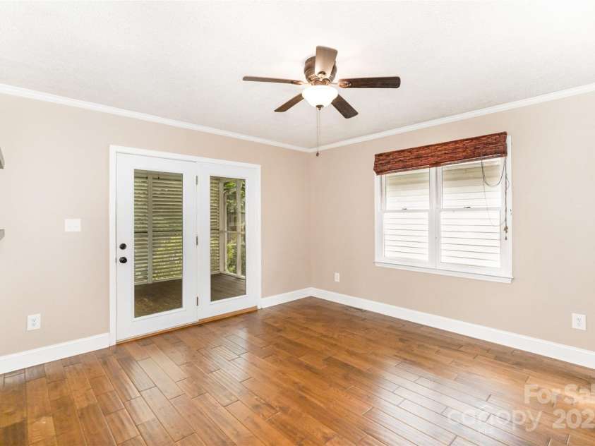 6300 Morehead Road, Harrisburg, NC 28075.  MLS# CAR4270263, YatesRealty ID 22921. 