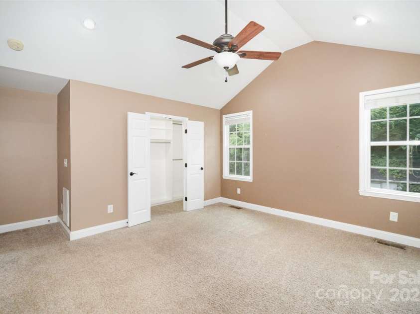 6300 Morehead Road, Harrisburg, NC 28075.  MLS# CAR4270263, YatesRealty ID 22921. 