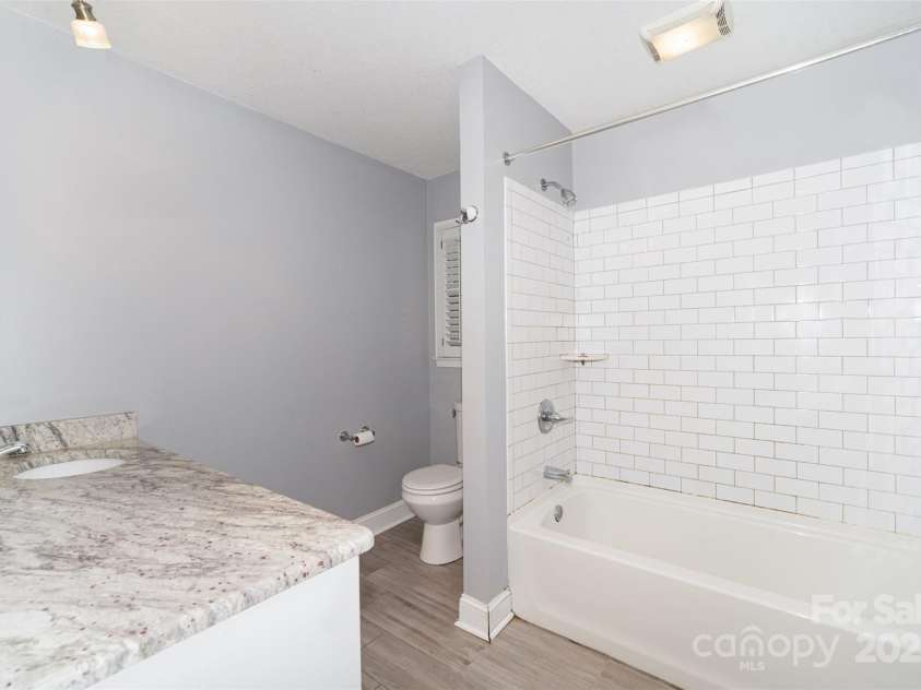 6300 Morehead Road, Harrisburg, NC 28075.  MLS# CAR4270263, YatesRealty ID 22921. 