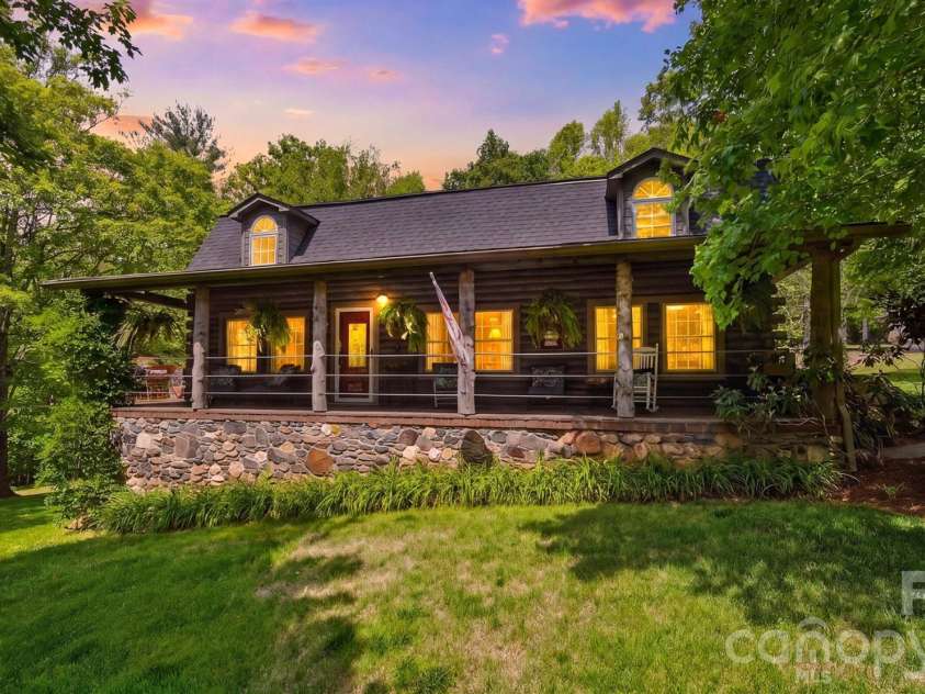 3497 Blue Creek Road, Lenoir, NC 28645.  MLS# CAR4379201, YatesRealty ID 22922. 