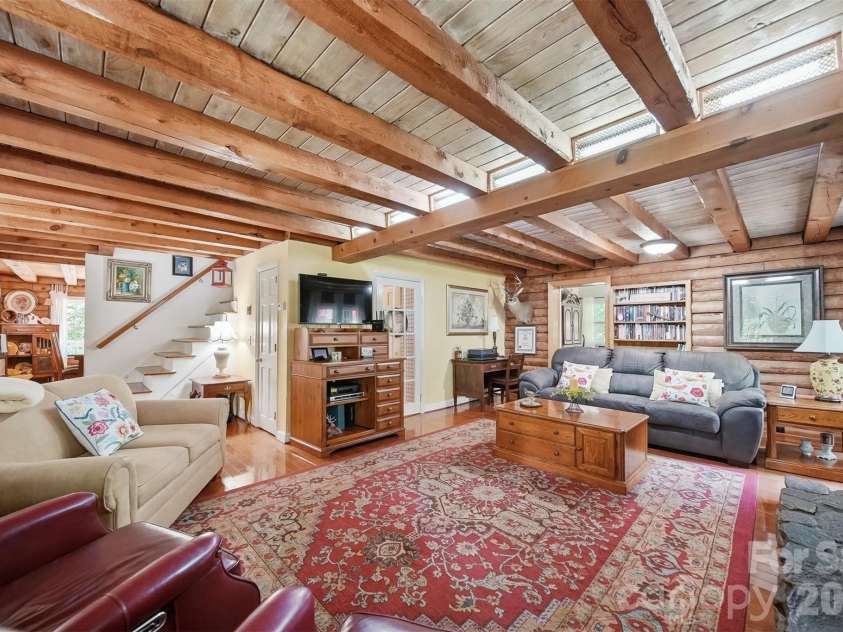 3497 Blue Creek Road, Lenoir, NC 28645.  MLS# CAR4379201, YatesRealty ID 22922. 