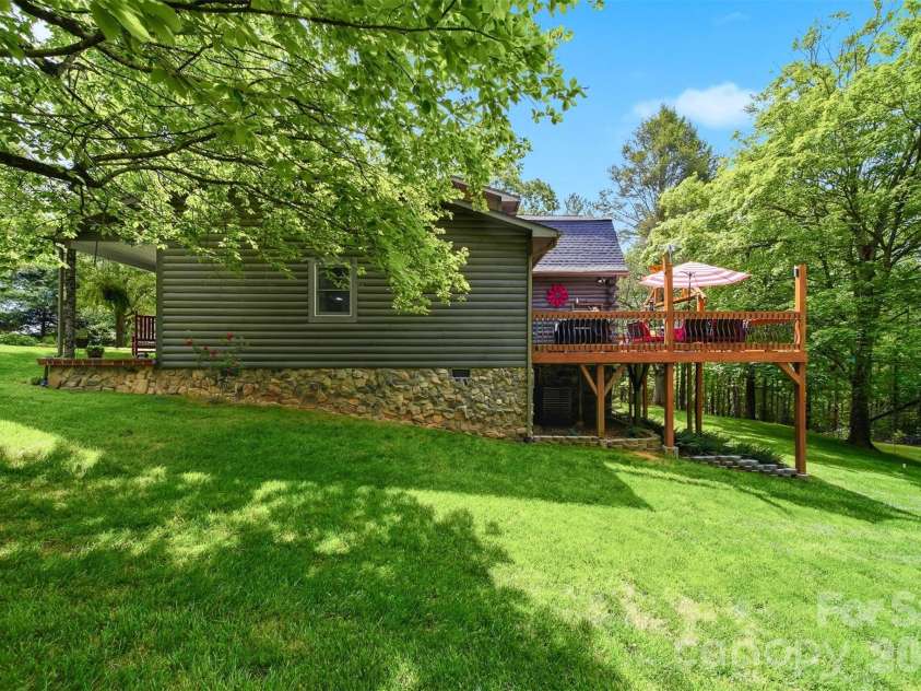 3497 Blue Creek Road, Lenoir, NC 28645.  MLS# CAR4379201, YatesRealty ID 22922. 