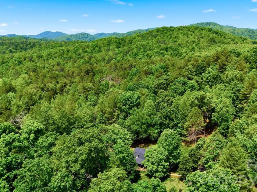 3497 Blue Creek Road, Lenoir, NC 28645.  MLS# CAR4379201, YatesRealty ID 22922. 