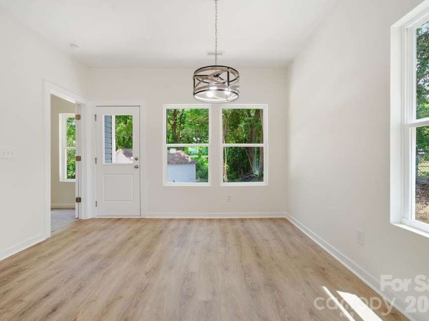 1150 Sloop Avenue, Kannapolis, NC 28083.  MLS# CAR4369219, YatesRealty ID 22923. Dining Area
