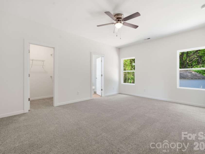 1150 Sloop Avenue, Kannapolis, NC 28083.  MLS# CAR4369219, YatesRealty ID 22923. Primary Bedroom