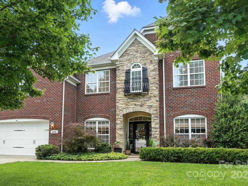 606 Vega Street, Concord, NC 28027.  MLS# CAR4273117, YatesRealty ID 22924. 