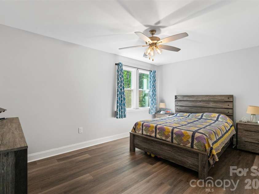 3690 Innes Lane, Maiden, NC 28650.  MLS# CAR4375049, YatesRealty ID 22927. 