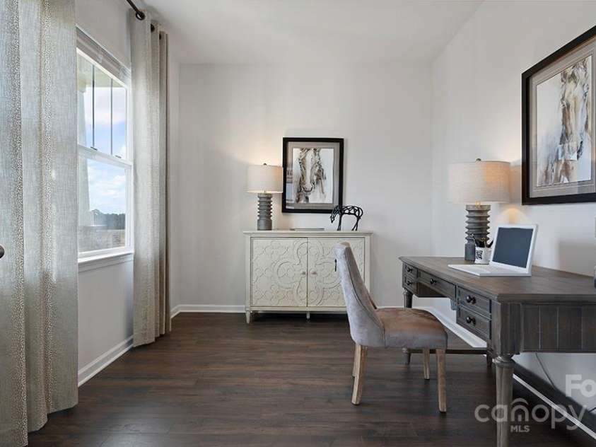 3719 Coleman Drive, Charlotte, NC 28215.  MLS# CAR4216057, YatesRealty ID 22929. 