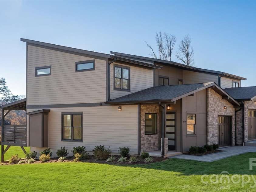 514 Sunset Villas Lane, Asheville, NC 28804.  MLS# CAR4376458, YatesRealty ID 22929. Front exterior rendering