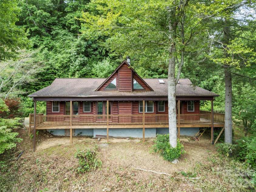 346 Appaloosa Trail, Burnsville, NC 28714.  MLS# CAR4312103, YatesRealty ID 2293. 