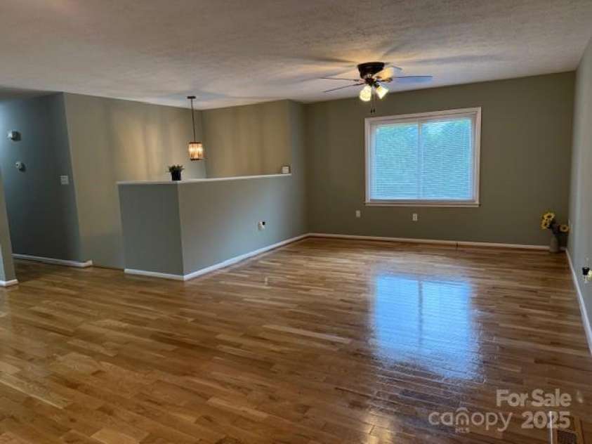 2410 Mt Herman Heights, Hudson, NC 28638.  MLS# CAR4266501, YatesRealty ID 22931. 