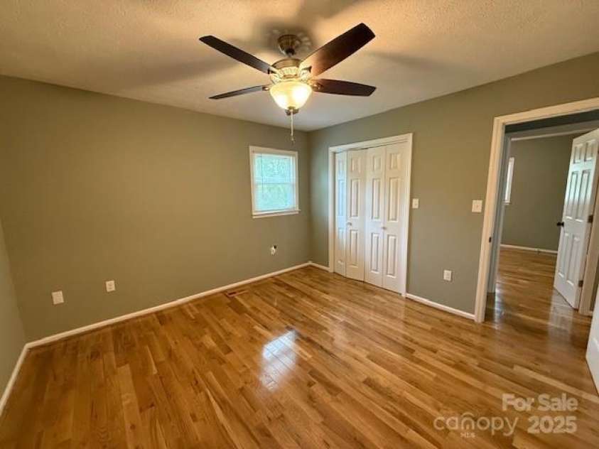 2410 Mt Herman Heights, Hudson, NC 28638.  MLS# CAR4266501, YatesRealty ID 22931. 