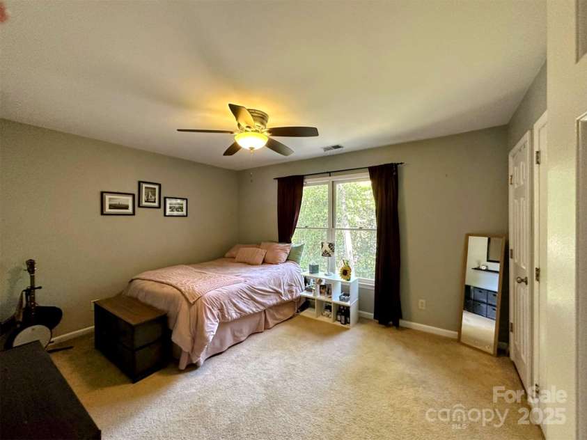 12610 Angel Oak Drive, Huntersville, NC 28078.  MLS# CAR4257893, YatesRealty ID 22932. 