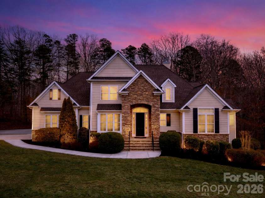 141 Winding Creek Drive, Troutman, NC 28166.  MLS# CAR4353880, YatesRealty ID 22933. 