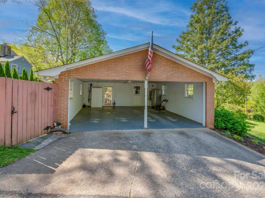 151 Fernwood Drive, Rutherfordton, NC 28139.  MLS# CAR4250196, YatesRealty ID 22934. 