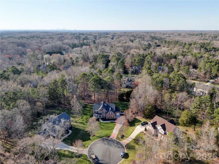 15100 Durmast Court, Mint Hill, NC 28227.  MLS# CAR4373176, YatesRealty ID 22935. 