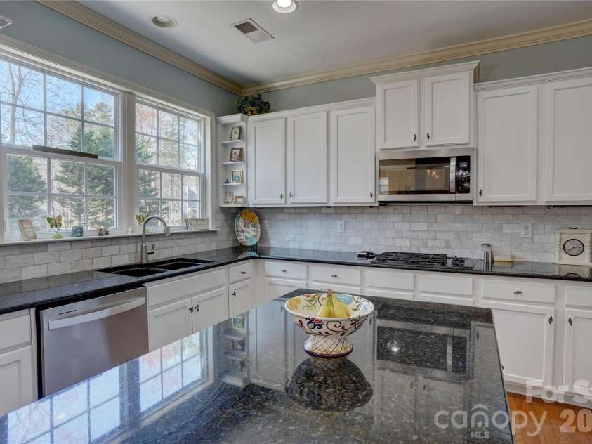 15100 Durmast Court, Mint Hill, NC 28227.  MLS# CAR4373176, YatesRealty ID 22935. 