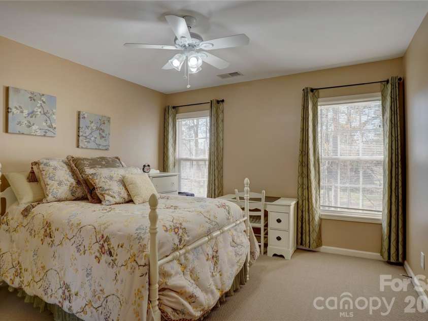 15100 Durmast Court, Mint Hill, NC 28227.  MLS# CAR4373176, YatesRealty ID 22935. 