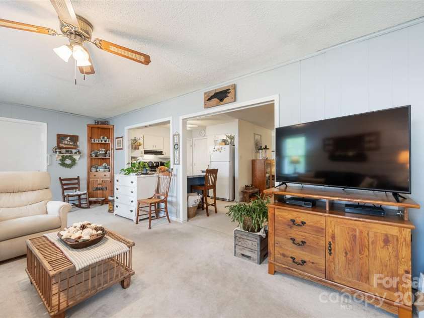 16 Fieldstone Court, Arden, NC 28704.  MLS# CAR4265199, YatesRealty ID 22937. 