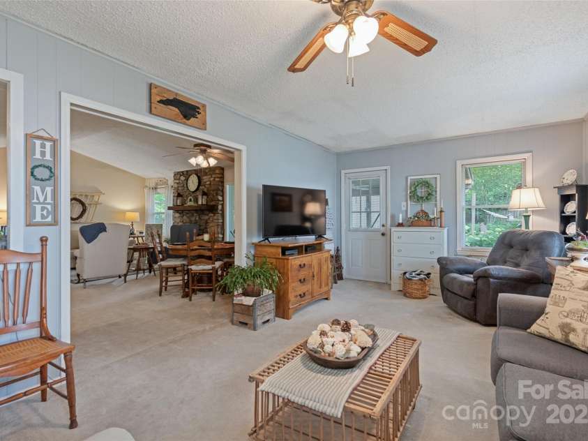 16 Fieldstone Court, Arden, NC 28704.  MLS# CAR4265199, YatesRealty ID 22937. 