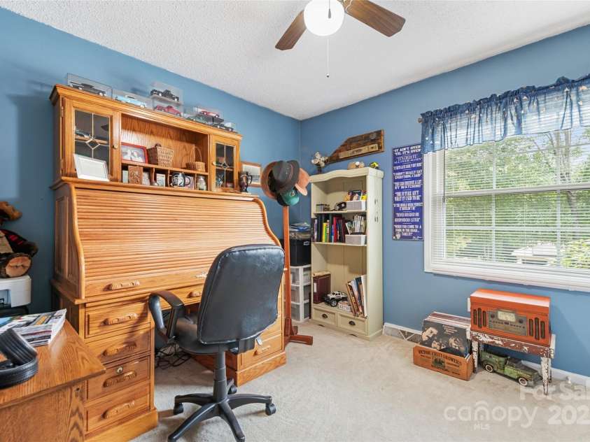 16 Fieldstone Court, Arden, NC 28704.  MLS# CAR4265199, YatesRealty ID 22937. 
