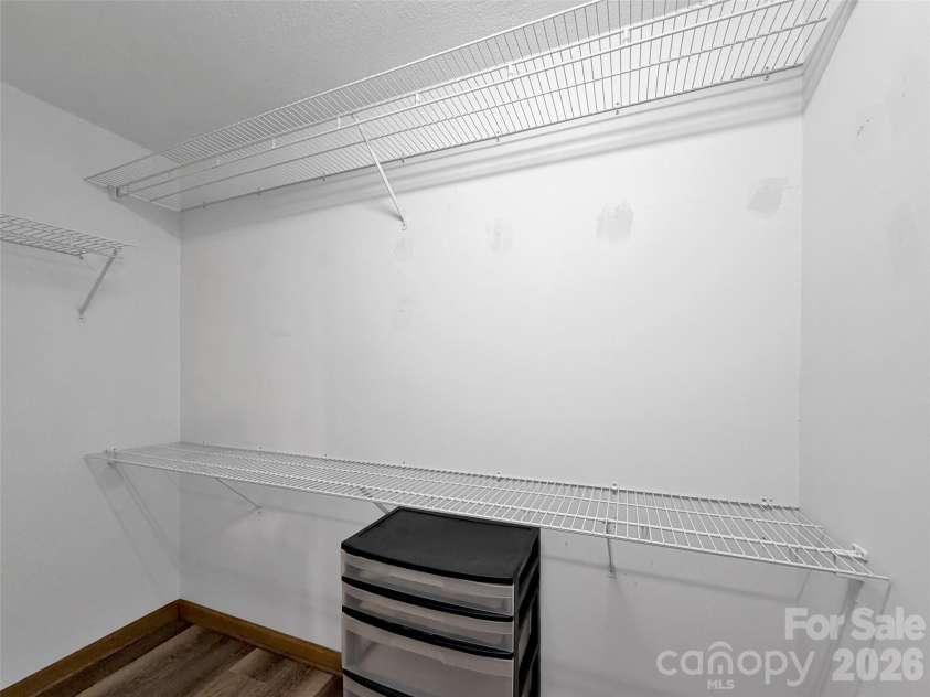 400 Indian Trail, Franklin, NC 28734.  MLS# CAR4363989, YatesRealty ID 22937. 