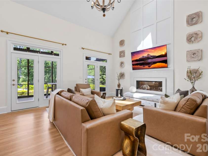 162 Dedham Loop, Mooresville, NC 28117.  MLS# CAR4378074, YatesRealty ID 22938. Living Room
