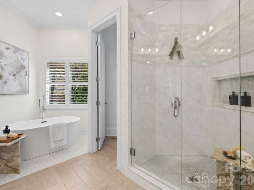 162 Dedham Loop, Mooresville, NC 28117.  MLS# CAR4378074, YatesRealty ID 22938. Primary EnSuite