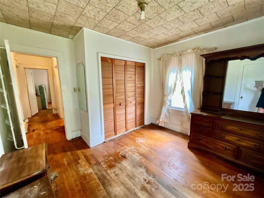 61 Perry Street, Marion, NC 28752.  MLS# CAR4265637, YatesRealty ID 22938. Bedroom 2