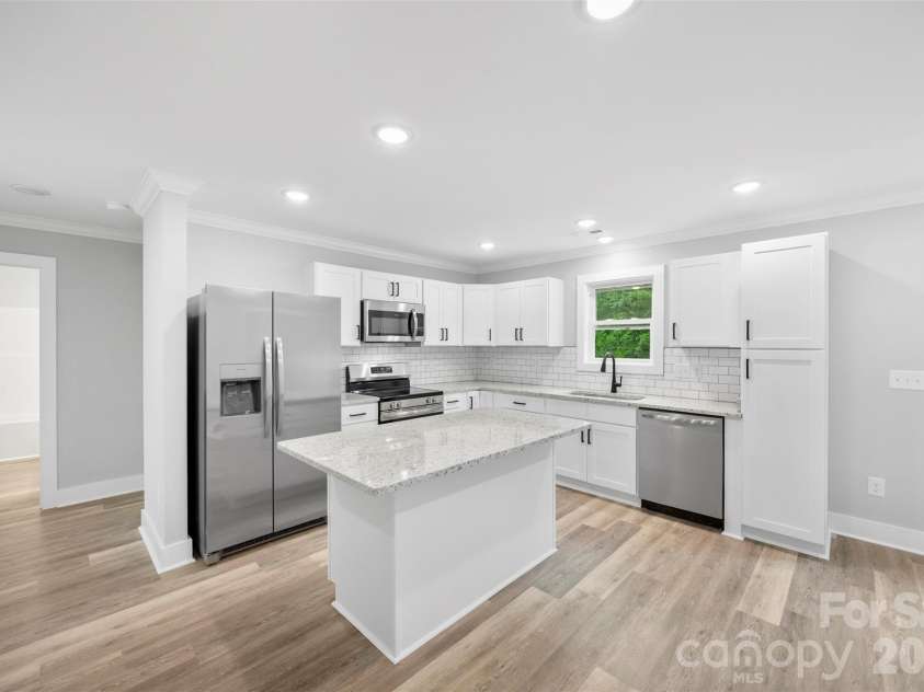 414 Peachtree Street, Albemarle, NC 28001.  MLS# CAR4351060, YatesRealty ID 2294. 