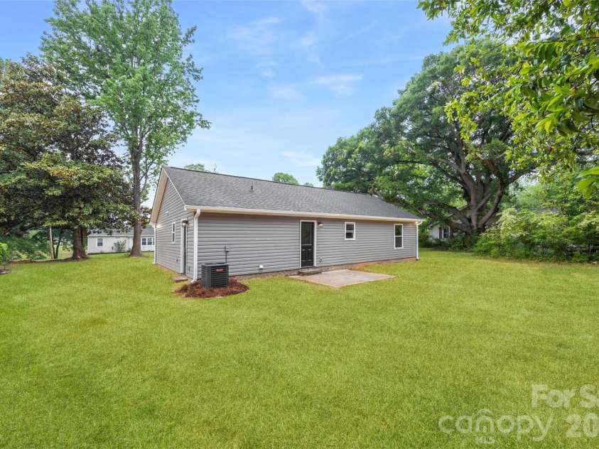 414 Peachtree Street, Albemarle, NC 28001.  MLS# CAR4351060, YatesRealty ID 2294. 