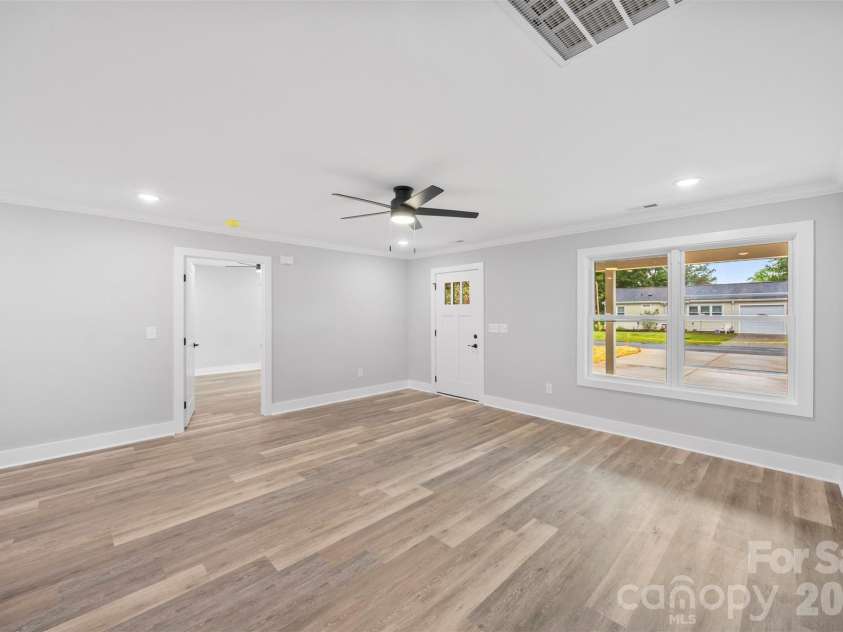 414 Peachtree Street, Albemarle, NC 28001.  MLS# CAR4351060, YatesRealty ID 2294. Living Room