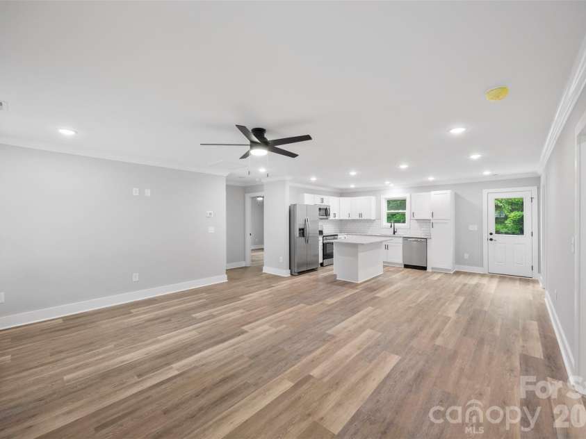 414 Peachtree Street, Albemarle, NC 28001.  MLS# CAR4351060, YatesRealty ID 2294. Spacious Open Concept