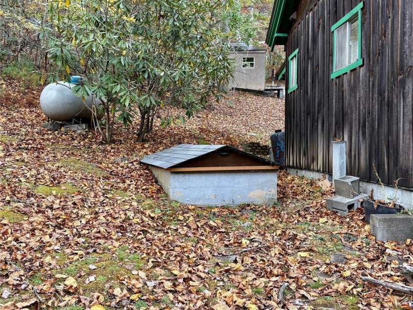 875 Carson Creek Road, Brevard, NC 28712.  MLS# CAR4316362, YatesRealty ID 2294. 