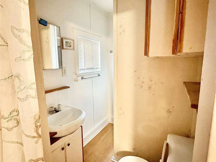 875 Carson Creek Road, Brevard, NC 28712.  MLS# CAR4316362, YatesRealty ID 2294. 